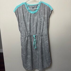 Title nine sleeveless dress. Small. Poly spandex. Upper side zip pocket.
